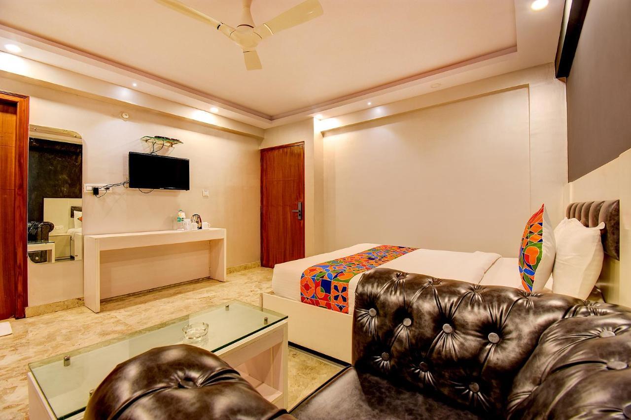 Fabhotel Srk Platinum Inn - Nr Forum Mall Bangalore Exterior foto
